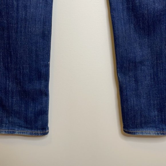 Lucky Brand blue dark wash Sweet Straight Mid-rise stretch cotton jeans Sz 4/27 - Picture 4 of 15